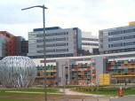 Le tout nouveau site du Centre universitaire de santé McGill, le site Glen, a été inauguré en 2015. 